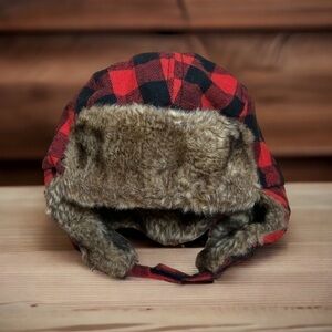 Old Navy Trapper Hat Buffalo Plaid 12-18 mos Red Black Faux Fur Brown Kids Baby